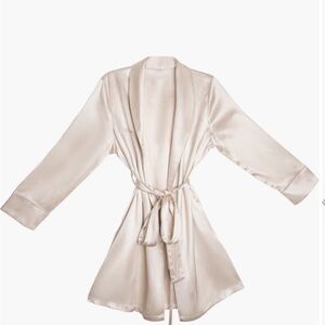 Blissy NEW Mulberry Silk Robe One Size
